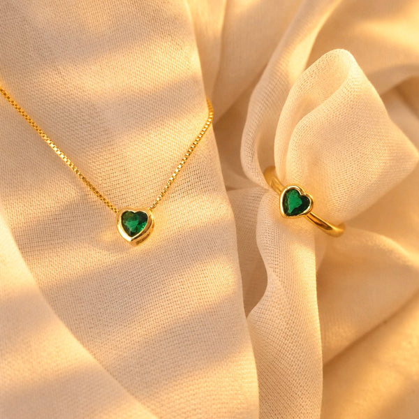 GRATIS LETRA✨SET CADENA Y SORTIJA CORAZON SOLITAIRE VERDE