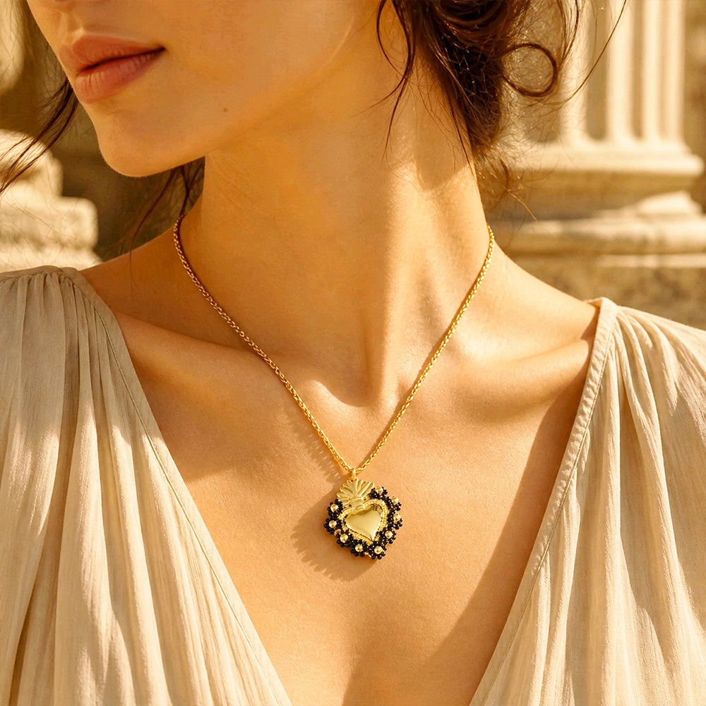 CADENA SAGRADO CORAZON MOSTACILLA NEGRA