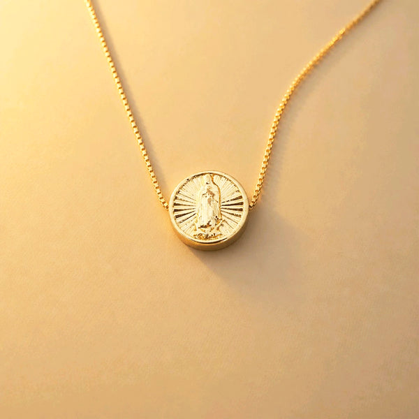CADENA VIRGEN MEDALLA DORADA