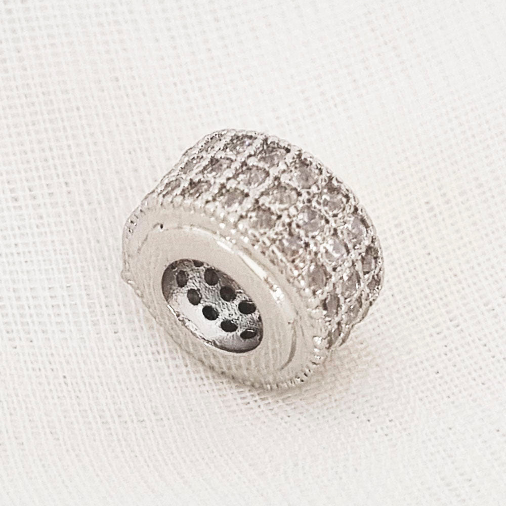 CHARM PANDOR ARO BRILLANTE PLATA