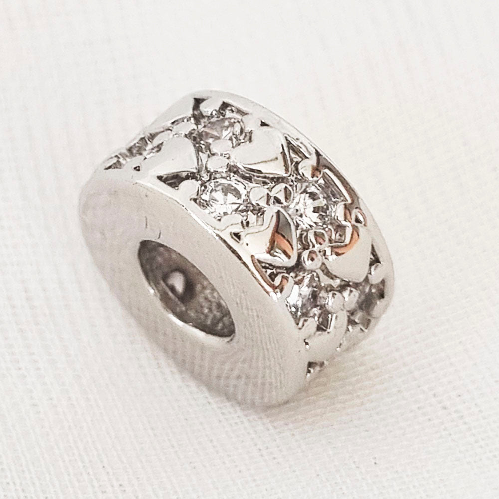 CHARM PANDOR ARO BRILLANTE PLATA