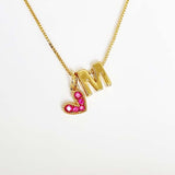 CADENA 1LETRA DORADA & CORAZON AMORE FUCSIA
